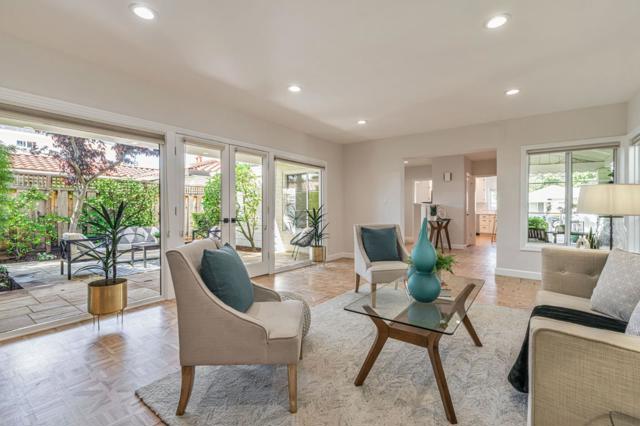 1620 Chestnut Street, San Carlos CA: https://media.crmls.org/mediaz/bc72730a-4f50-4757-bdc5-7456ff0fdea4.jpg