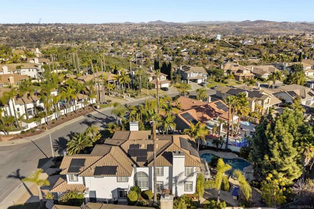 1006 Acero St, Chula Vista CA: https://media.crmls.org/mediaz/bc72d52d-53d3-467e-99df-bcd4e7c43ffe.jpg