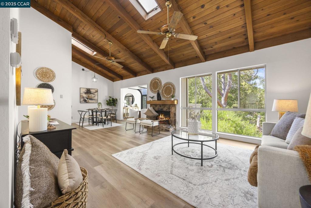 505 Ridgeview Ct