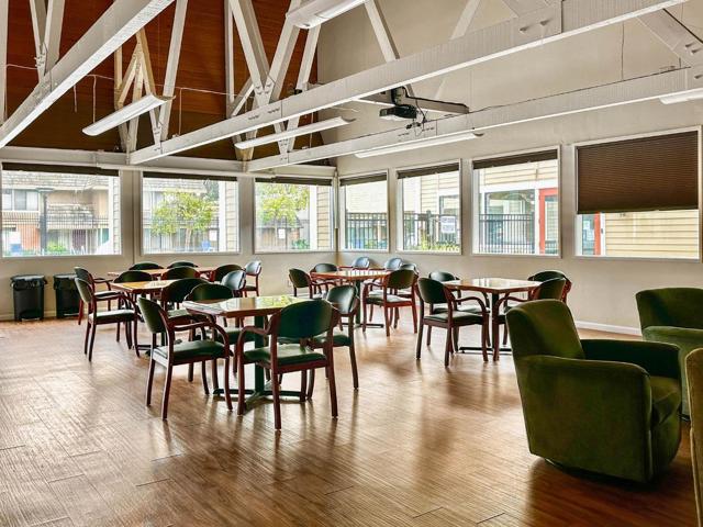 4586 Cimarron River Court, San Jose CA: https://media.crmls.org/mediaz/bc75f794-05e9-4fe8-9400-89332e7654fe.jpg