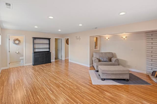 10 Boronda Way, Del Rey Oaks CA: https://media.crmls.org/mediaz/bc762cde-01d7-46fb-b4df-2c9aff587674.jpg