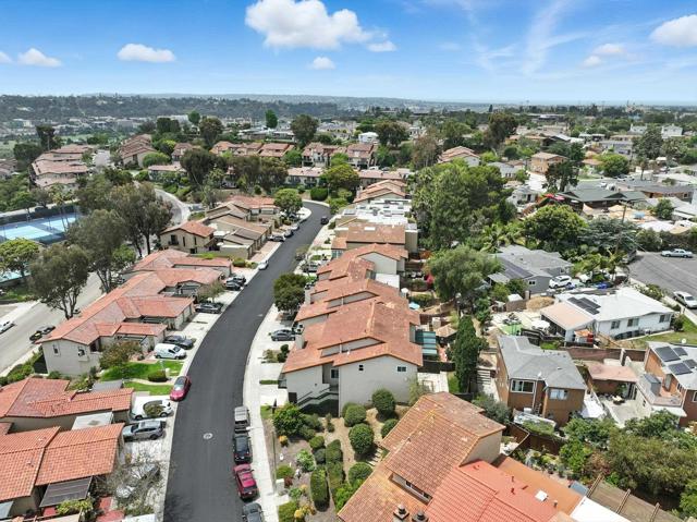 6974 Camino Pacheco, San Diego CA: https://media.crmls.org/mediaz/bc76d1e0-4aca-465e-97b7-4b485f928576.jpg