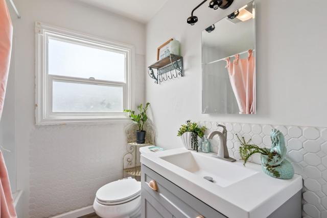 630 California Street, Watsonville CA: https://media.crmls.org/mediaz/bc76db65-6a45-43af-9d29-3b7d06663d9c.jpg