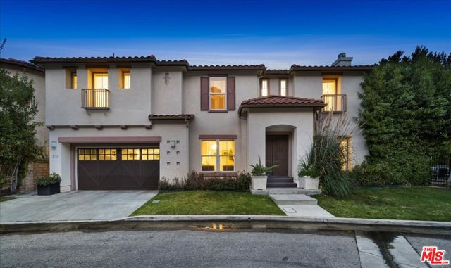 2752 Stone View Court, Los Angeles, CA 90068