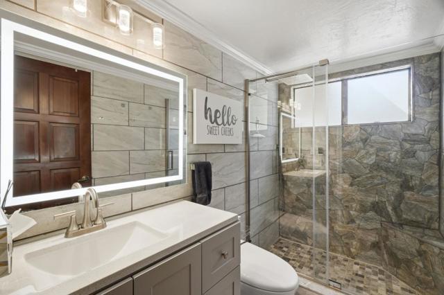 Image 16 of 41 For 17200 Holiday Drive