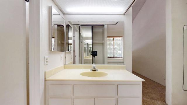 48255 Monroe Street, Indio CA: https://media.crmls.org/mediaz/bc78776f-c9c5-4310-98f0-c5c4c3ecbc03.jpg