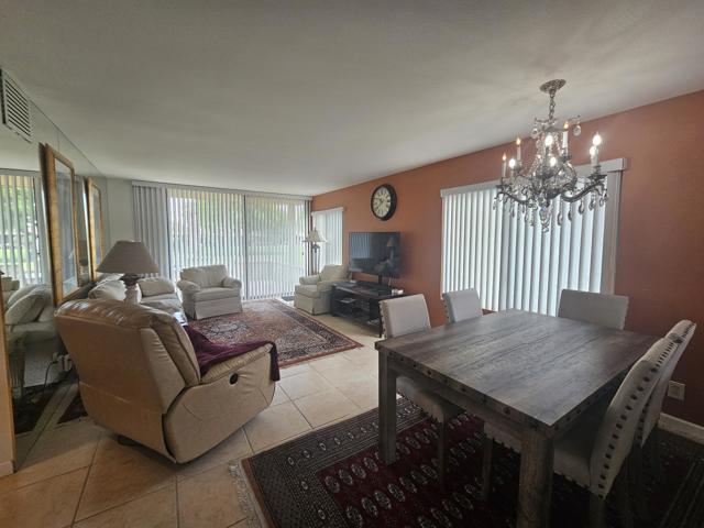 101 La Cerra Drive, Rancho Mirage CA: https://media.crmls.org/mediaz/bc7952c9-71dc-4283-9a98-2228a902691f.jpg