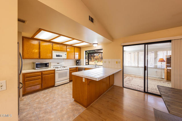 931 Hackamore Street, Ojai, CA, 93023 931 Hackamore Street, Ojai, CA, 93023