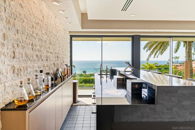 2506 Ruette Nicole, La Jolla CA: https://media.crmls.org/mediaz/bc79c697-e316-4c8d-b3e0-7e374639130a.jpg