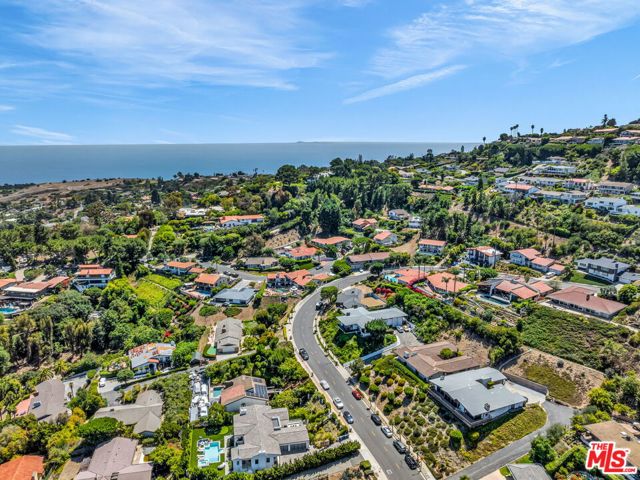 29857 Knoll View Drive, Rancho Palos Verdes, California 90275, 3 Bedrooms Bedrooms, ,2 BathroomsBathrooms,Residential,Sold,Knoll View,25580809 29857 Knoll View Drive, Rancho Palos Verdes, California 90275, 3 Bedrooms Bedrooms, ,2 BathroomsBathrooms,Residential,Sold,Knoll View,25580809