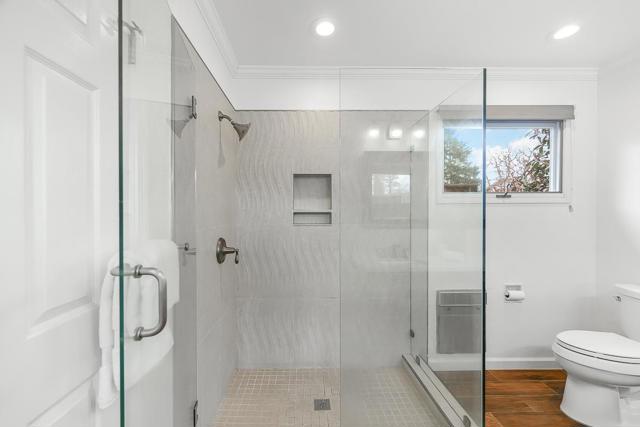 Image 37 of 62 For 2296 Bryant Street