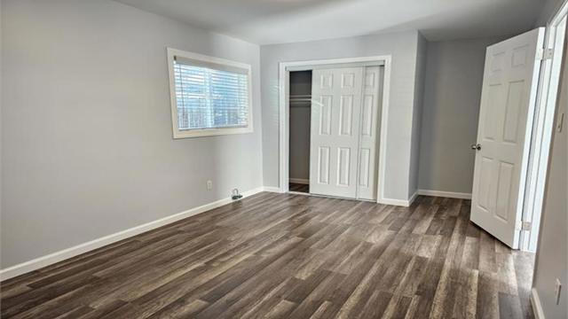 Image 4 of 10 For 7008 Spencer Street