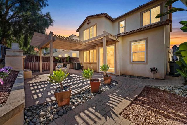 Detail Gallery Image 6 of 50 For 1717 Thorley Way, San Marcos,  CA 92078 - 4 Beds | 2/1 Baths