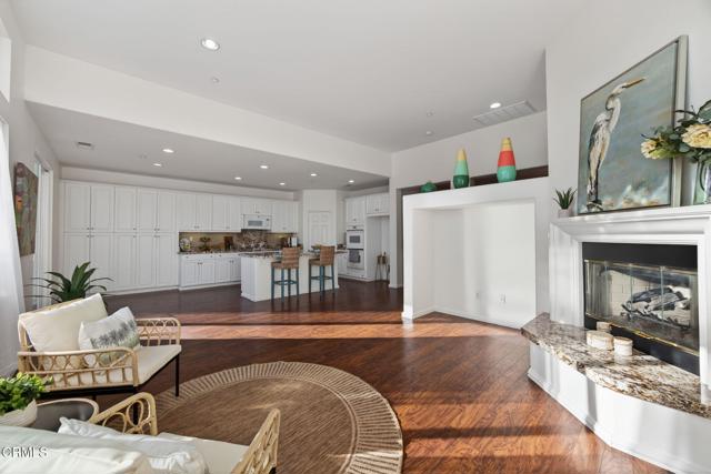 Detail Gallery Image 21 of 51 For 2914 Naples Dr, Oxnard,  CA 93035 - 3 Beds | 2 Baths