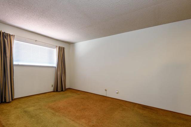 748 Gull Avenue, Foster City CA: https://media.crmls.org/mediaz/bc7cfa76-0545-45ac-b4a1-83ce93a176fc.jpg