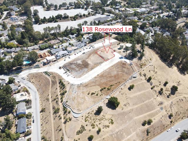 138 Rosewood Lane Lane, San Mateo CA: https://media.crmls.org/mediaz/bc7d8da1-5be0-43d3-a435-b427cdfb7f3d.jpg