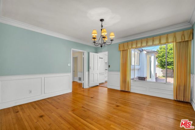 1358 Woodruff Avenue, Los Angeles CA: https://media.crmls.org/mediaz/bc7db3d8-f7d9-4e2c-96f4-dce9456f1579.jpg