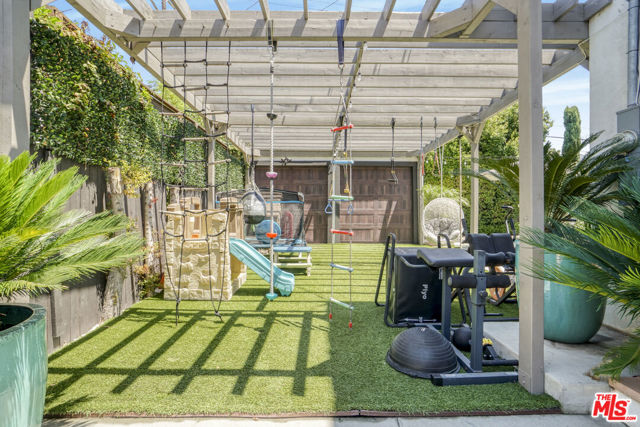 1042 S Stanley Avenue, Los Angeles CA: https://media.crmls.org/mediaz/bc7dea9b-2c49-442e-8ad0-7c4f343f250d.jpg