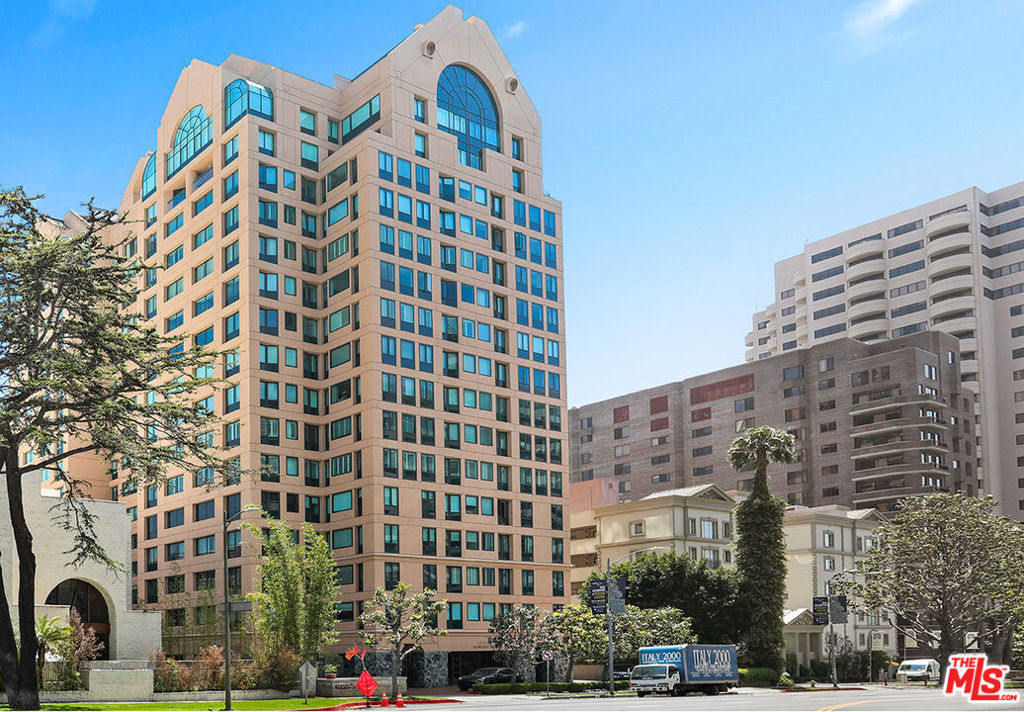 10520 Wilshire Boulevard #505
