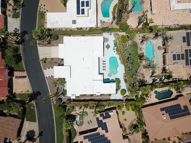 64910 Montevideo Way, Palm Springs CA: https://media.crmls.org/mediaz/bc7eec5e-8dca-4609-a276-2d2a9971e249.jpg