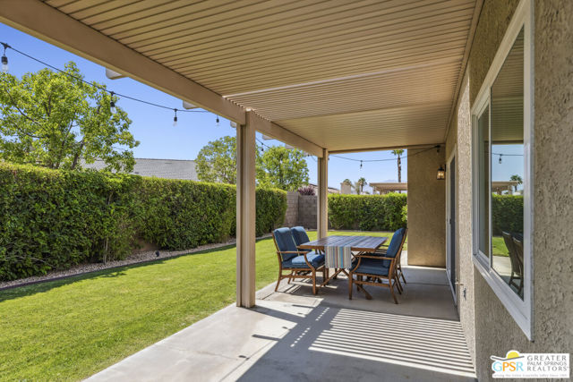 Image 32 of 38 For 27672 San Martin Street
