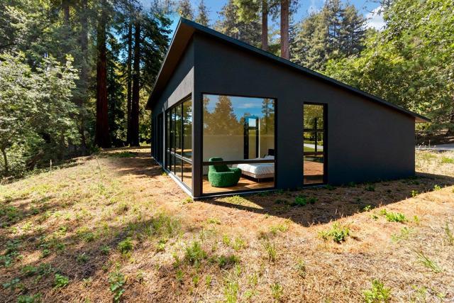 115 Edison Way, Soquel CA: https://media.crmls.org/mediaz/bc7fd3f8-008f-4627-a82f-81a596ad77ec.jpg