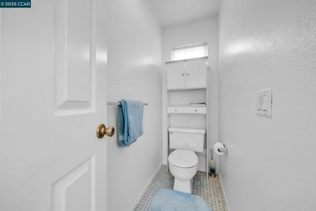 214 S Wildwood, Hercules CA: https://media.crmls.org/mediaz/bc80a25f-4786-449c-8f54-591eff6afed6.jpg