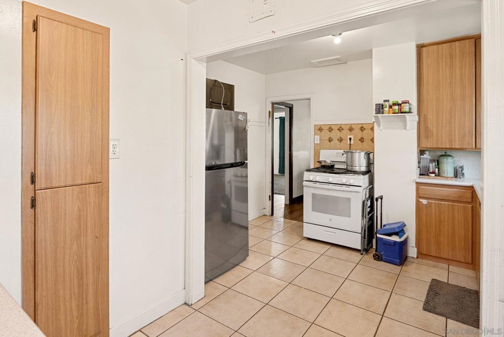 845 3rd - photo 10