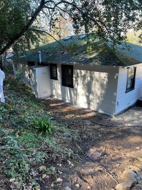 365 Circle Drive, Angwin CA: https://media.crmls.org/mediaz/bc827df2-5001-41aa-8d50-177fc58de71f.jpg