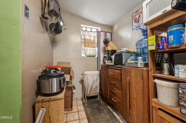 Detail Gallery Image 23 of 41 For 12605 1st Trl, Kagel Canyon,  CA 91342 - 2 Beds | 1 Baths