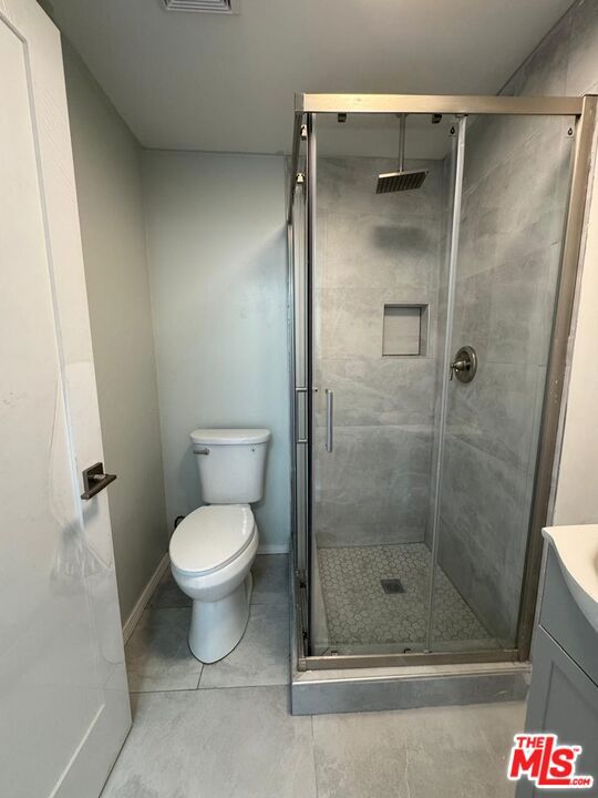 8517 Reading Avenue, Los Angeles CA: https://media.crmls.org/mediaz/bc849777-0345-4cf3-b481-8cb89a153f5e.jpg