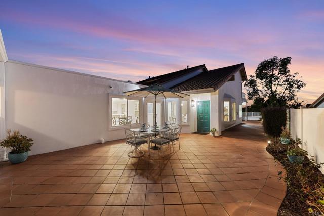 Detail Gallery Image 5 of 75 For 4913 Icaria Way, Oceanside,  CA 92056 - 2 Beds | 2/1 Baths