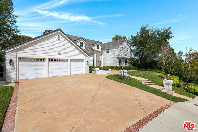 Image 3 of 45 For 24049 Chestnut Way