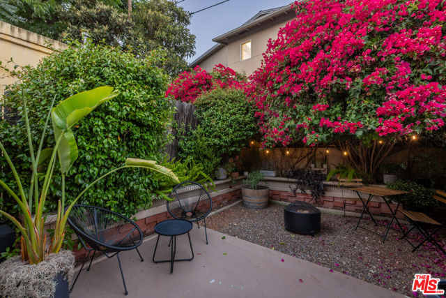 1519 Morton Terrace, Los Angeles CA: https://media.crmls.org/mediaz/bc851471-42bd-4e75-b7e8-954f750e4961.jpg