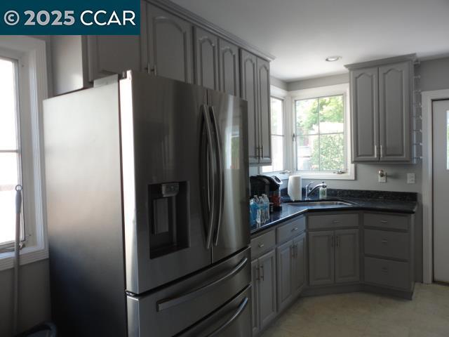 36 Greenwood Dr, South San Francisco CA: https://media.crmls.org/mediaz/bc85349e-dc12-49e6-a7b7-8931e1d2f39a.jpg