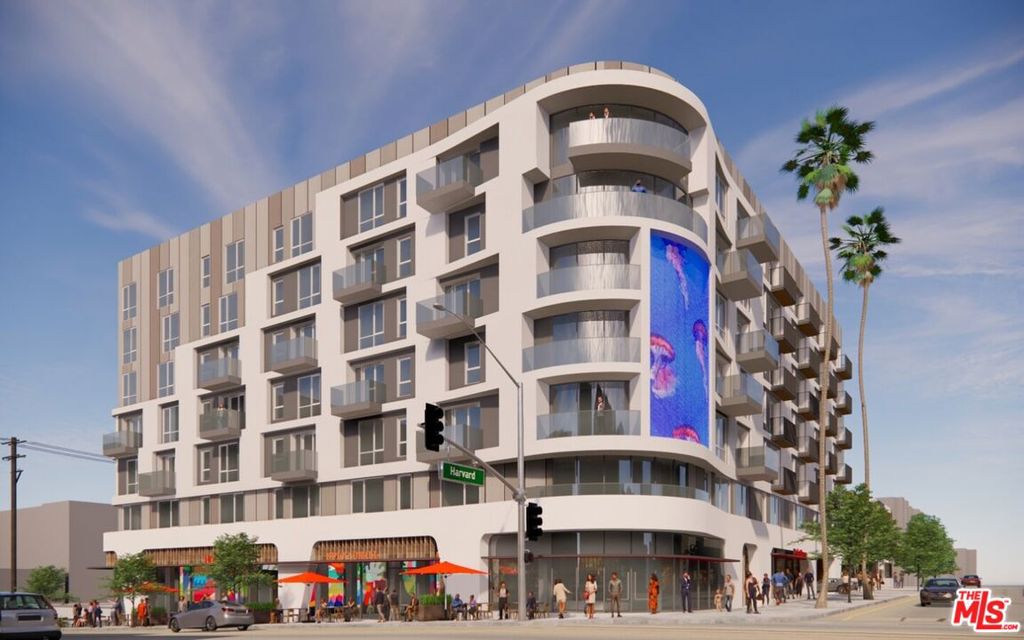 549 S Harvard Blvd #222