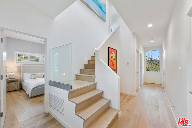 1876 Lookout Road, Malibu CA: https://media.crmls.org/mediaz/bc875081-d521-4cdc-9f34-55499f3a7b65.jpg