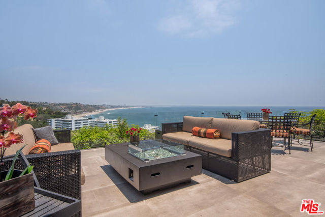 Drew Fenton | 17438 Revello Drive Pacific Palisades CA | MLS: 7251367