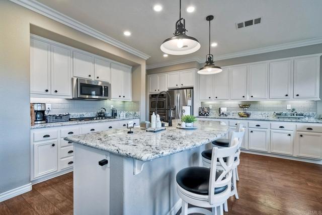 Image 13 of 64 For 40358 Charlesburg Drive