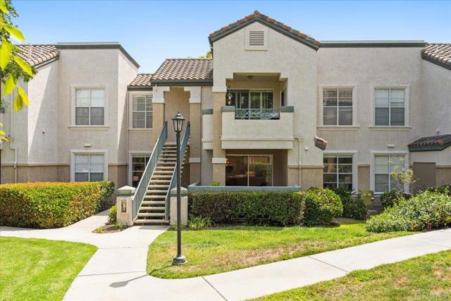 Detail Gallery Image 1 of 18 For 3550 Caminito El Rincon #69,  San Diego,  CA 92130 - 2 Beds | 2 Baths