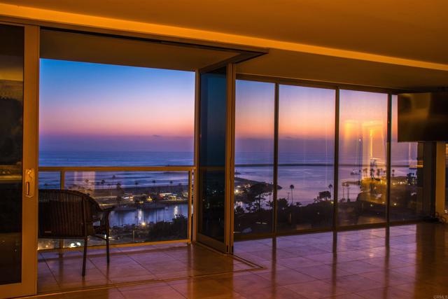 1200 N Harbor Drive, Oceanside CA: https://media.crmls.org/mediaz/bc89b5ec-2eb8-41a5-a9fc-3198091ca06d.jpg