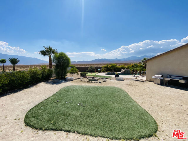 64025 Dolomite Court, Desert Hot Springs CA: https://media.crmls.org/mediaz/bc89ca15-8c22-4076-b4b8-9dc37550c94e.jpg