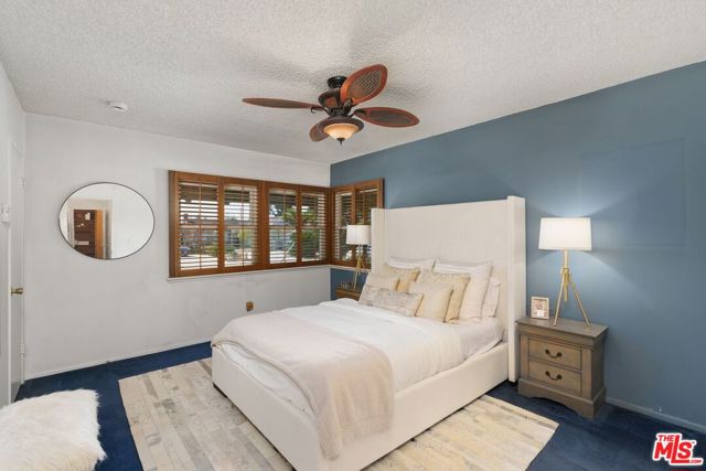 15241 Septo Street, Mission Hills (San Fernando) CA: https://media.crmls.org/mediaz/bc8a0b46-82f3-4950-bbd8-0d72c630f6b3.jpg