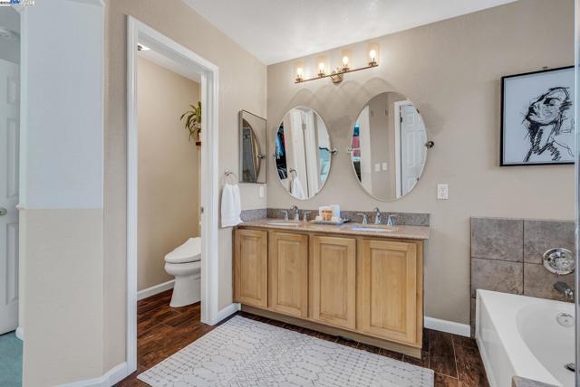 349 Cose Ln, Tracy CA: https://media.crmls.org/mediaz/bc8b5b25-ce0d-4711-91d8-dfab0ce7b83e.jpg