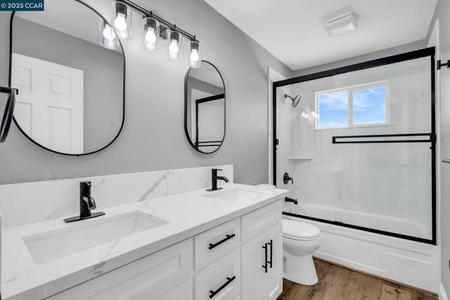 1330 Aster Dr, Antioch CA: https://media.crmls.org/mediaz/bc8b61fe-d016-46ed-bf3f-b75beea6f9bd.jpg