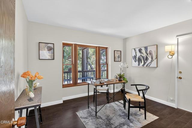 469 Sycamore Glen, Pasadena CA: https://media.crmls.org/mediaz/bc8bf71a-07ef-496d-8b79-2d19c227a935.jpg