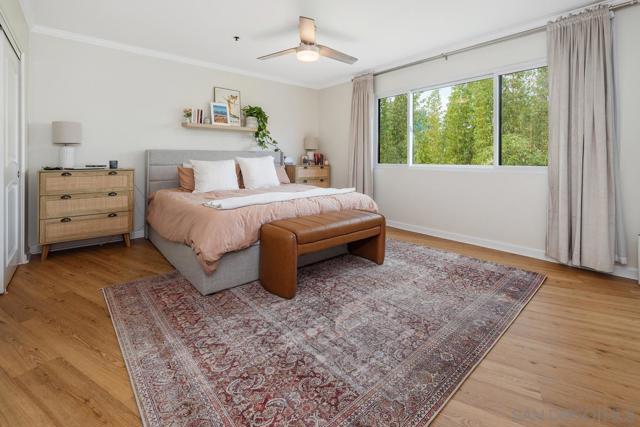 2414 Front St, San Diego CA: https://media.crmls.org/mediaz/bc8cd8e8-cab3-4621-aac7-e0bf2363a1c6.jpg