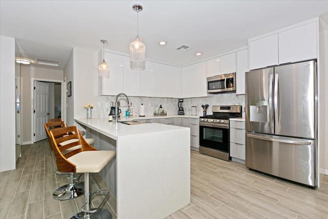 06-Kitchen