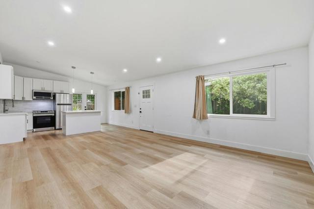 514 Mayellen Avenue, San Jose CA: https://media.crmls.org/mediaz/bc8ce2bb-dd4f-4a8b-b2c1-6aa93cbc38e3.jpg