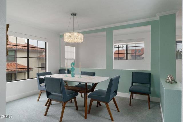 2206 Martinique Lane, Oxnard CA: https://media.crmls.org/mediaz/bc8d5f77-74a5-4cb3-bffd-189be7de84d3.jpg